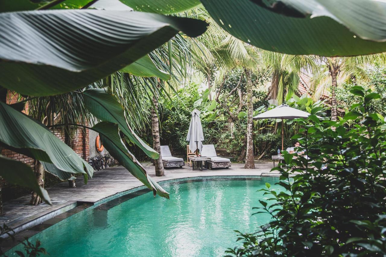 Outpost Ubud Bungalows Exterior photo
